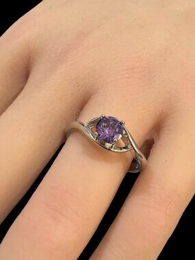 Silver Tone Ring With Purple Rhinestone Size 9